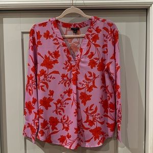 Ann Taylor floral popover blouse. EUC